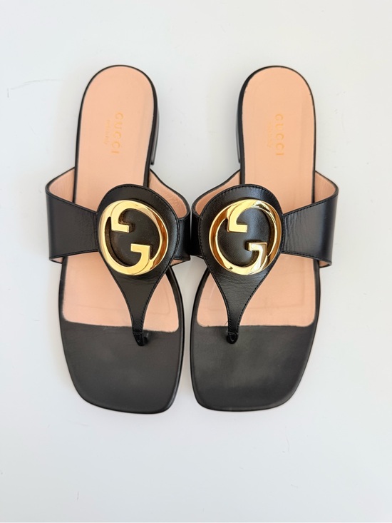 Gucci Shoes - Gucci Interlocking G Black Leather Thong Sandals Gold Logo Size 39
